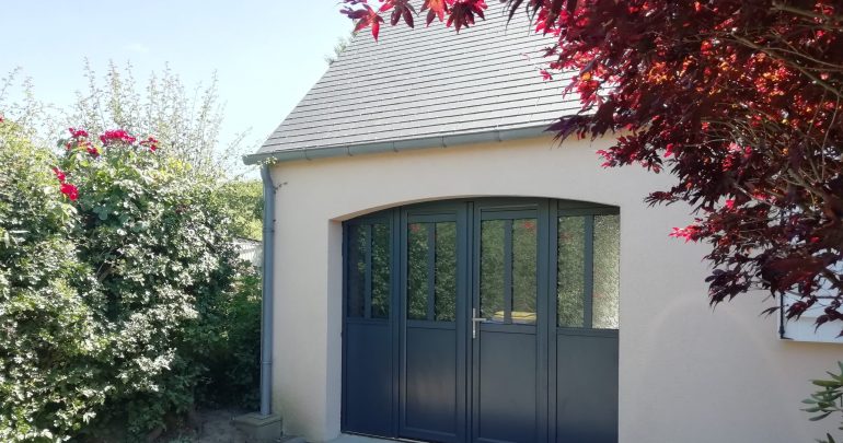 Image for Porte de garage style atelier – Cherbourg (50)