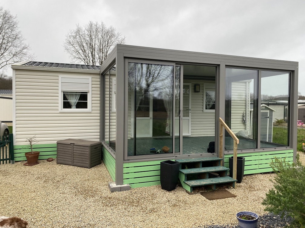 Extension d’un bungalow dans un camping en Bretagne