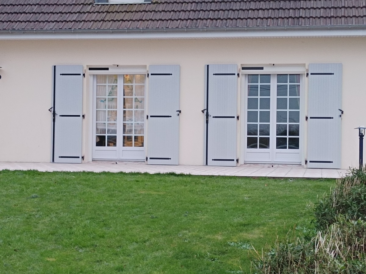 Volet Battant Decorisol Cherbourg Menuisier Installateur