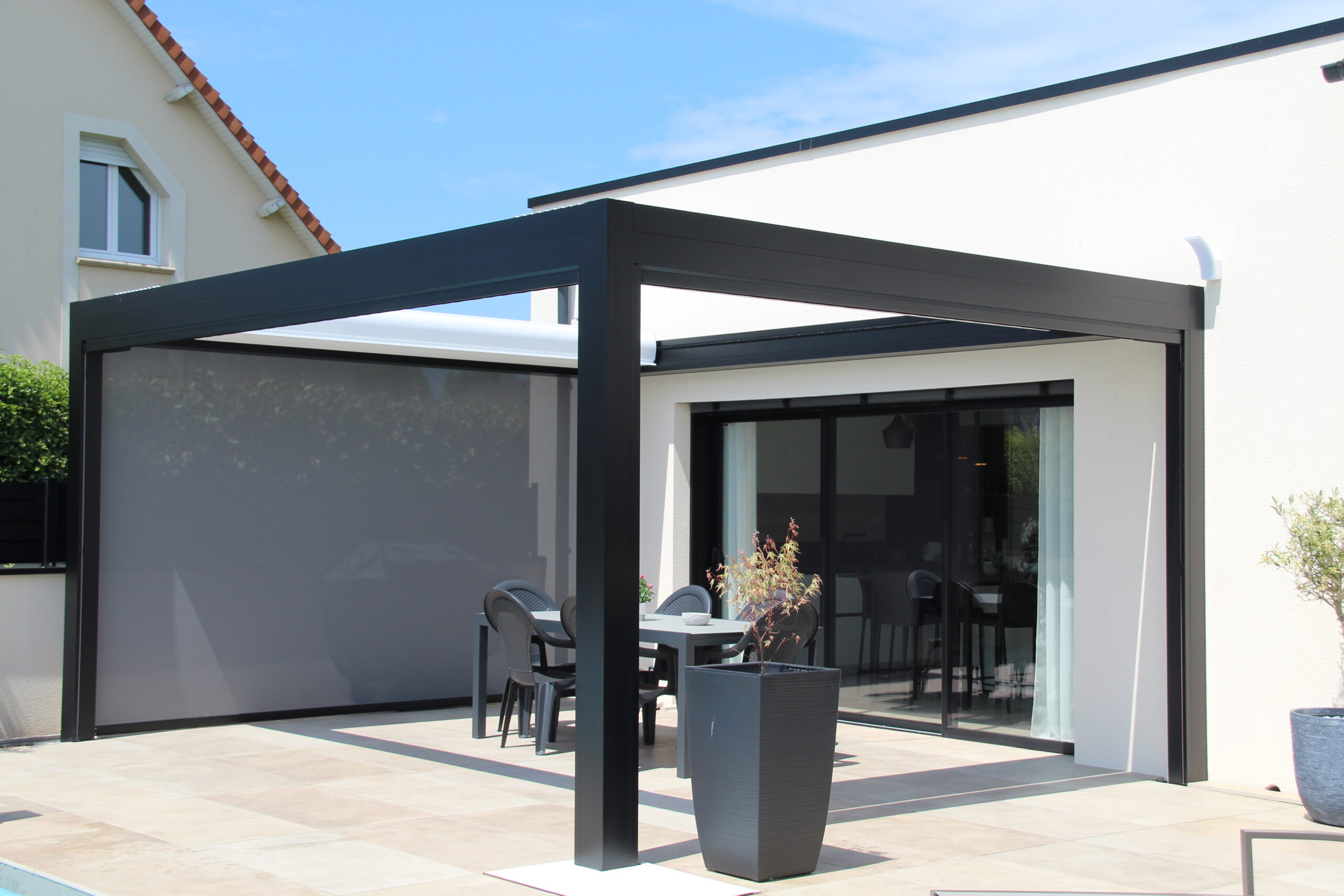 Installation D'une Pergola Bioclimatique à Caen