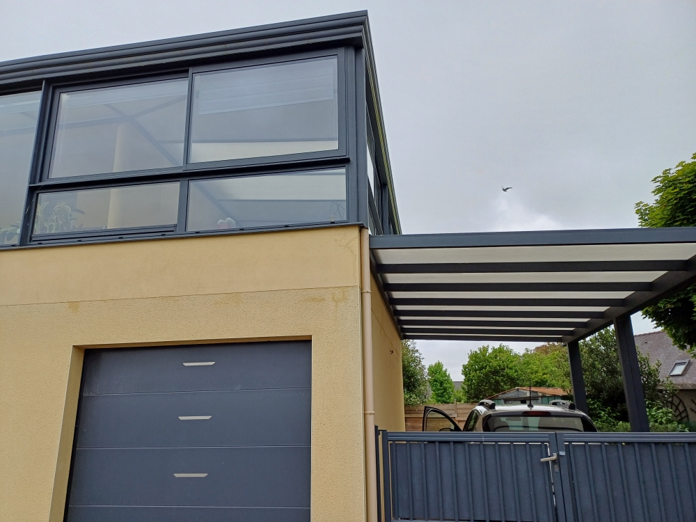 Nouvelle Installation Sur Rennes Véranda, Carport, Sas D’entrée.