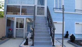 Installation d’un garde-corps à Cherbourg