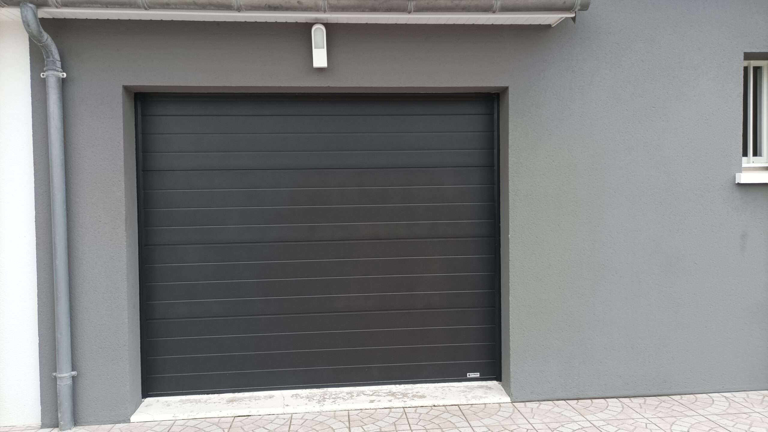 Installation Porte De Garage Granville