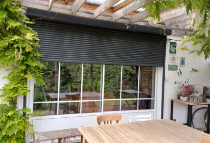 Installation de volets roulants et coulissants à Caen