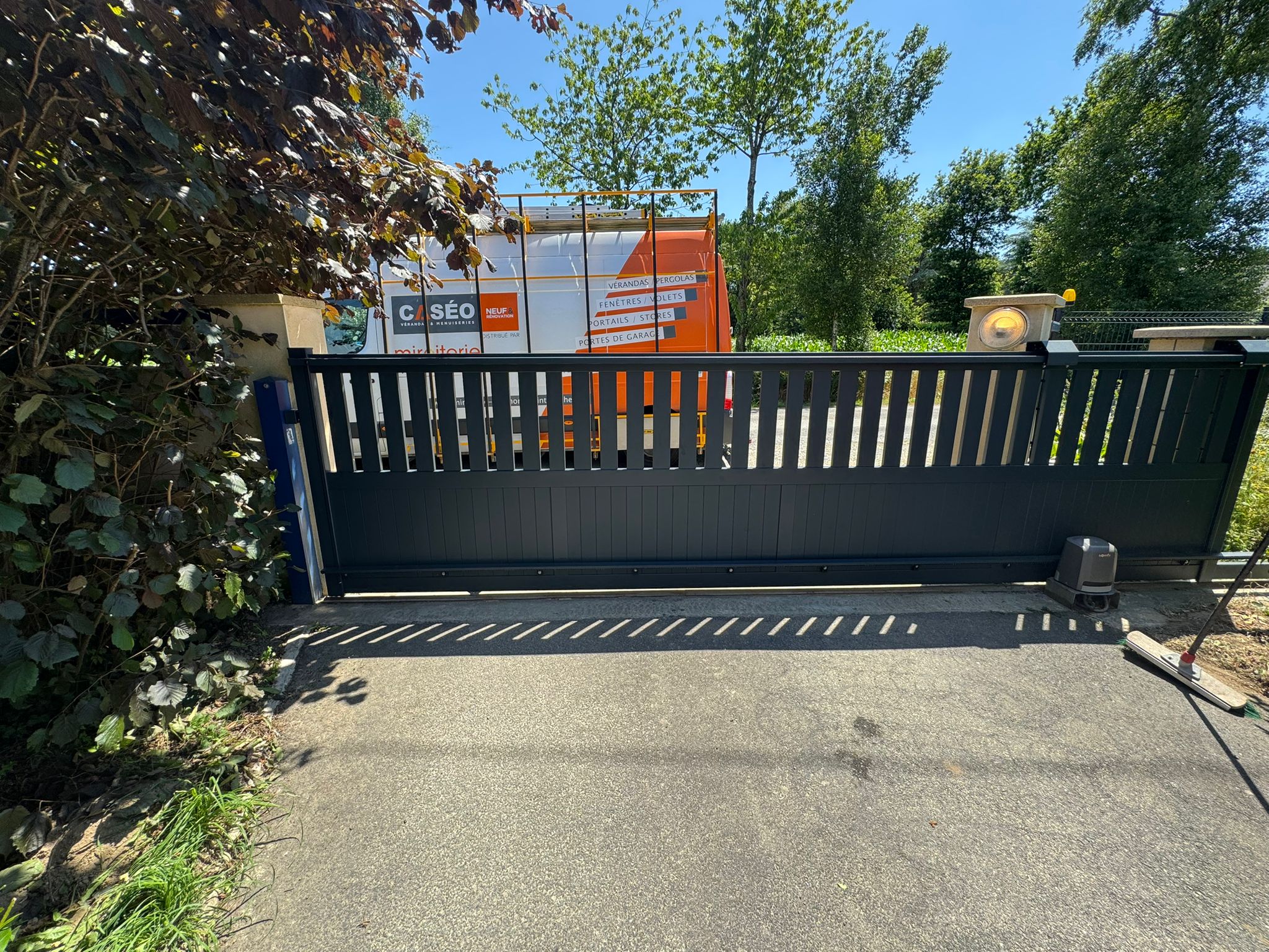 Portail Coulissant En Aluminium