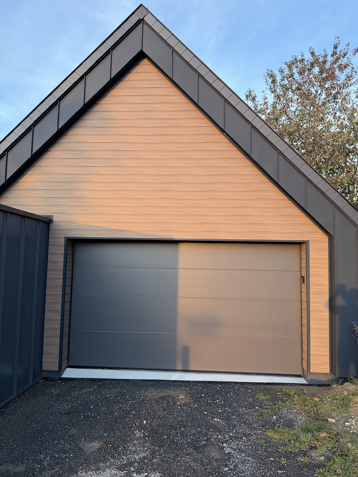 Installation De L'agence De Granville