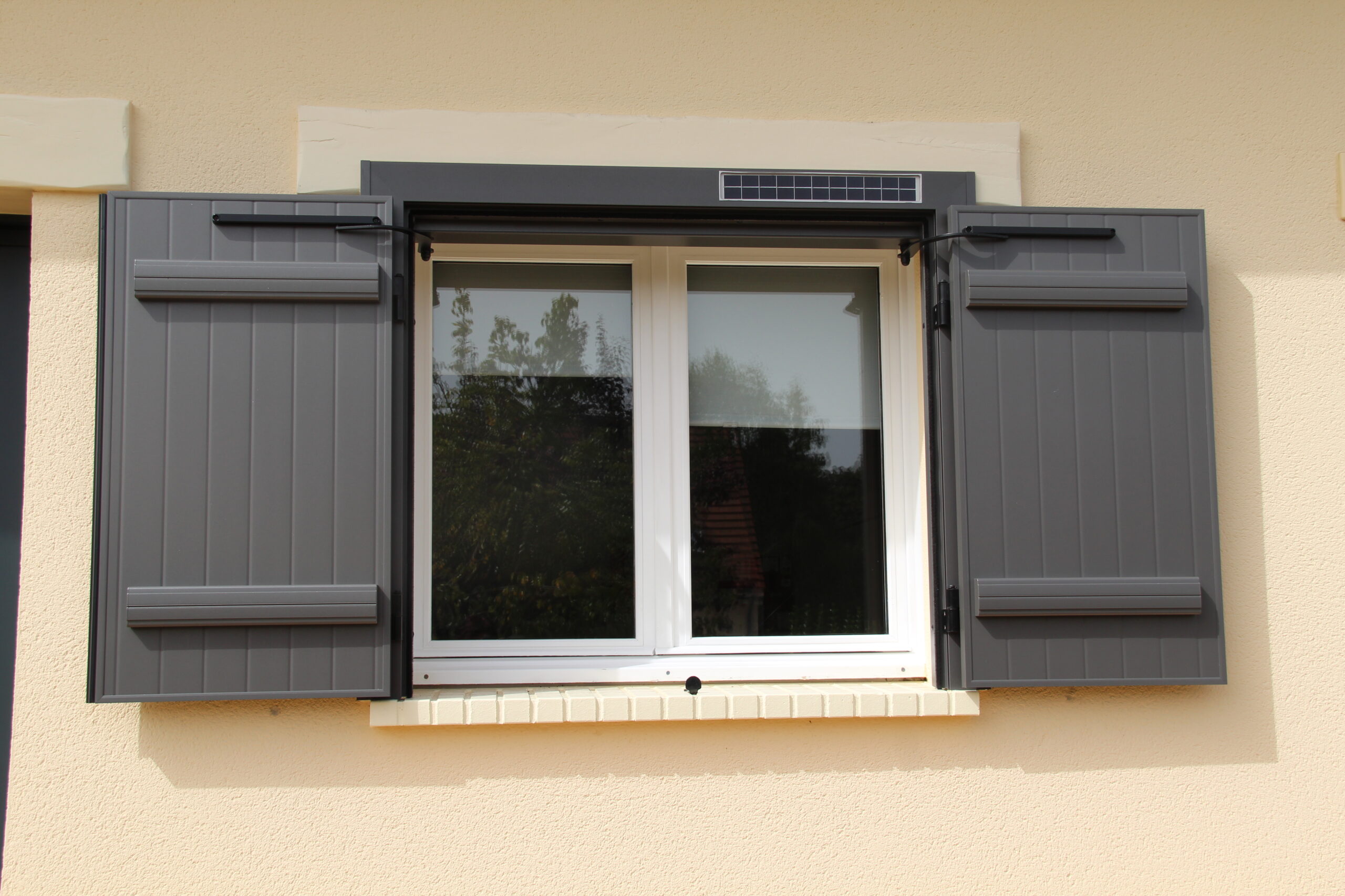 Volet Battant Solaire