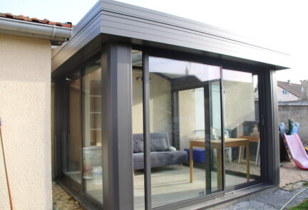 Installation d&rsquo;une véranda à Caen